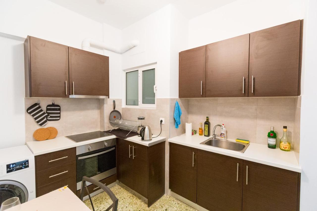 Apartment At Metaxourgio 1 Bed 2 Pers เอเธนส์ ภายนอก รูปภาพ